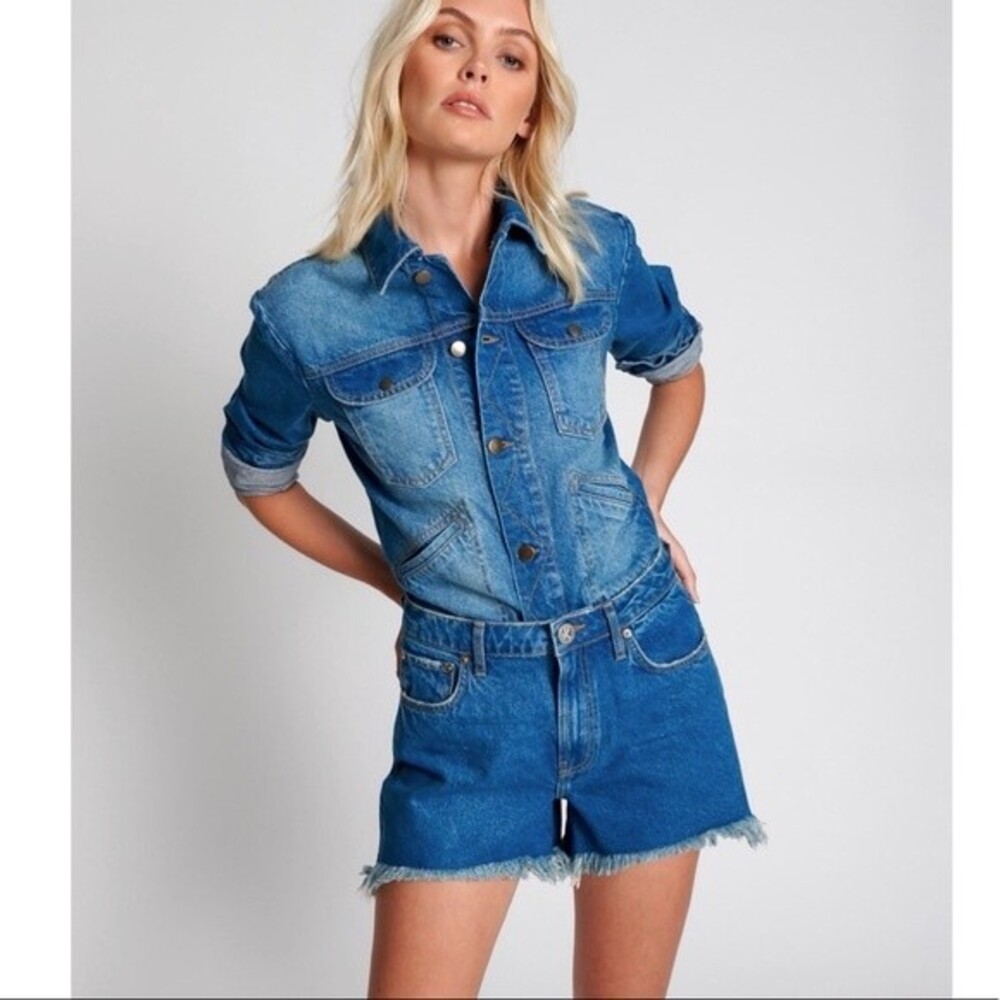 One Teaspoon RIVIERA LEGEND MOM FIT SHORT Denim Frayed Jean Shorts Size 26